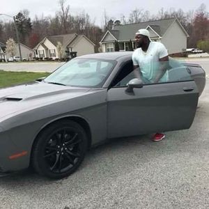 Meet your Posher, Justin